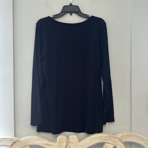 Torrid Scoop Neck Eyelet Top NWT Size 2X - Picture 4 of 4